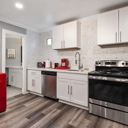 Urban Retreat 1Br With Free Park Apartamento Houston Exterior foto