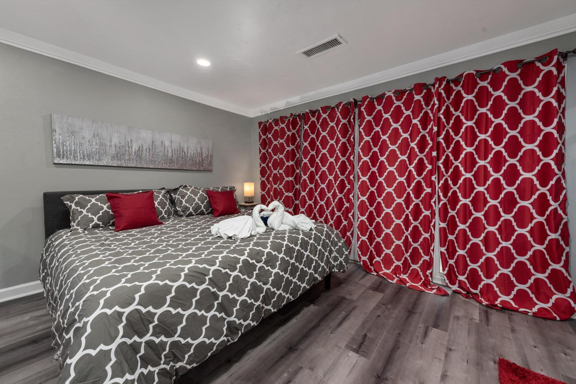 Urban Retreat 1Br With Free Park Apartamento Houston Exterior foto
