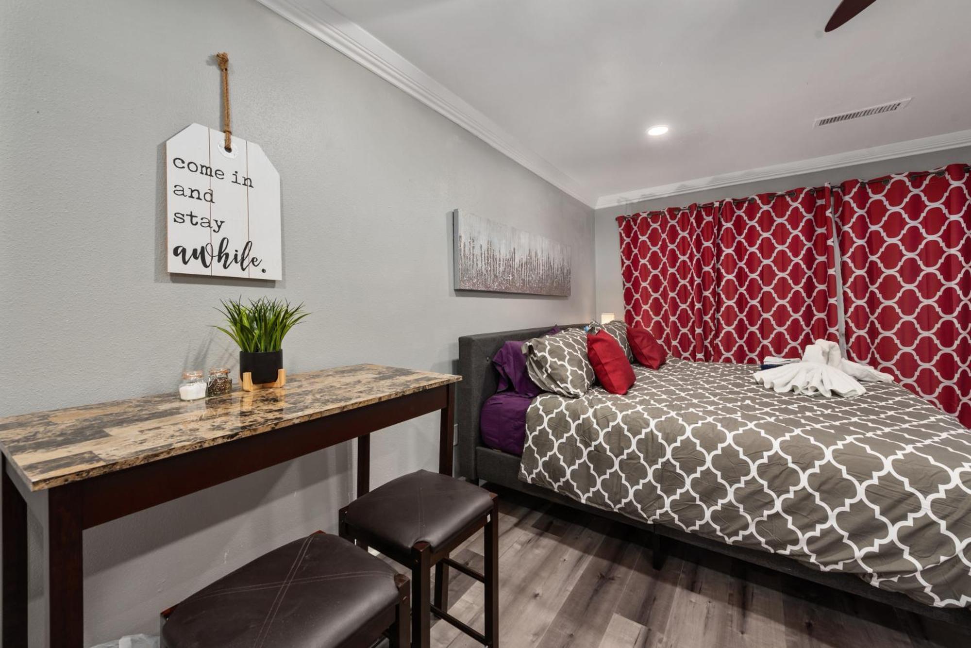Urban Retreat 1Br With Free Park Apartamento Houston Exterior foto
